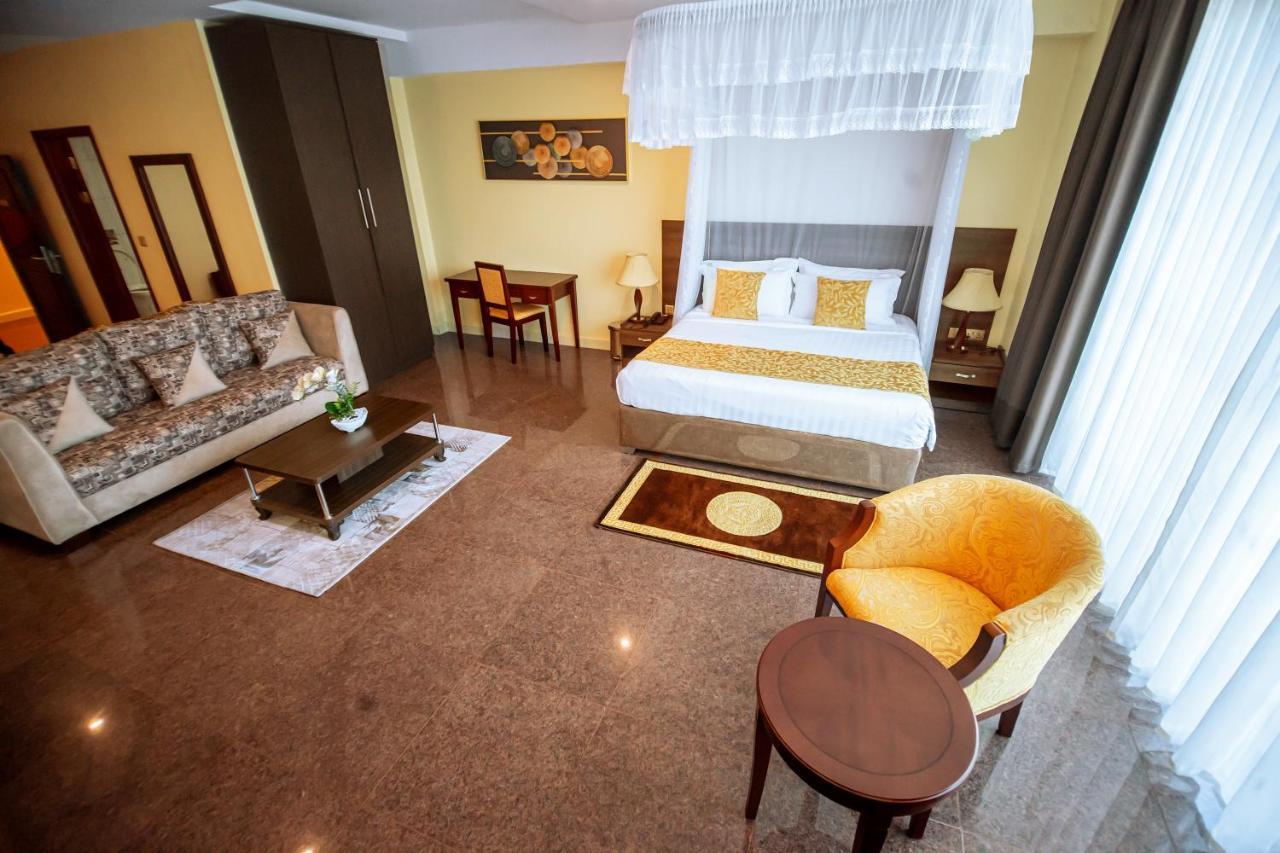Koki Hotel คัมพาลา ภายนอก รูปภาพ