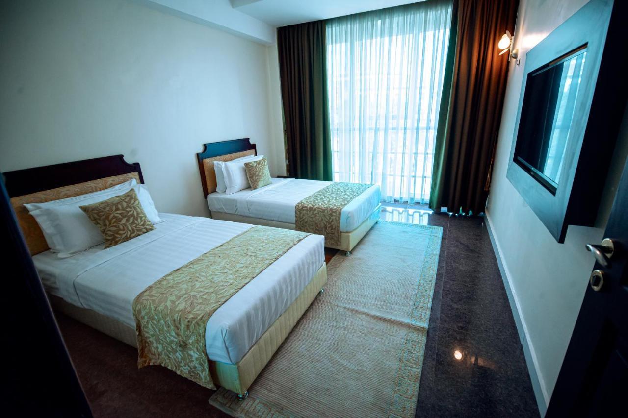Koki Hotel คัมพาลา ภายนอก รูปภาพ