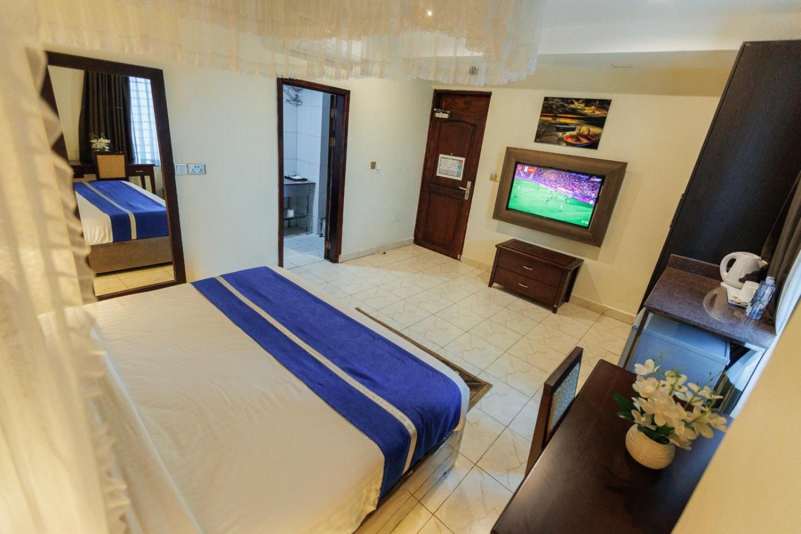 Koki Hotel คัมพาลา ภายนอก รูปภาพ