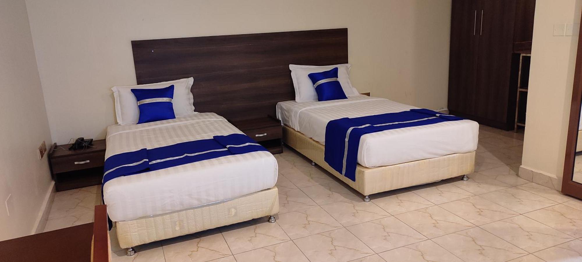 Koki Hotel คัมพาลา ภายนอก รูปภาพ